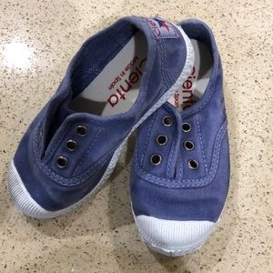 Cienta Toddler Shoes Sz 24